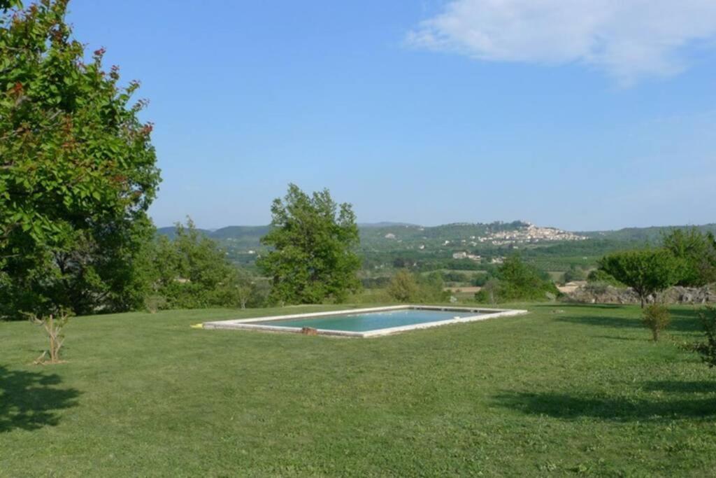 Le Tilleul Lacoste (Vaucluse) Exterior foto