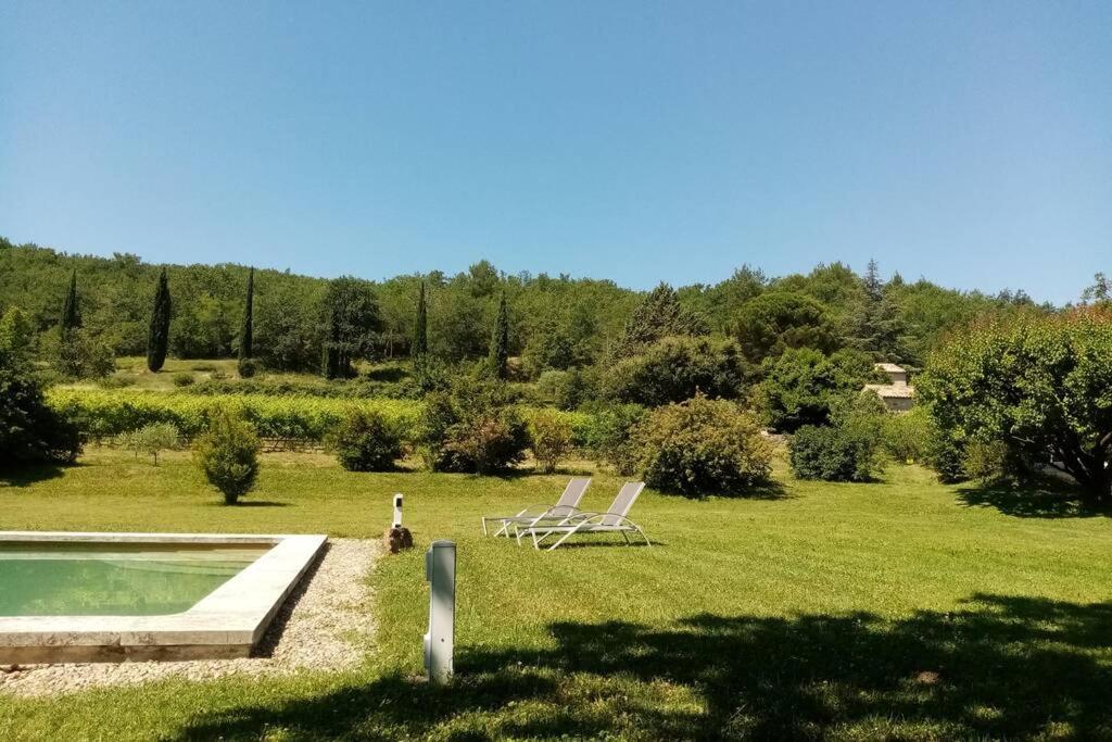 Le Tilleul Lacoste (Vaucluse) Exterior foto