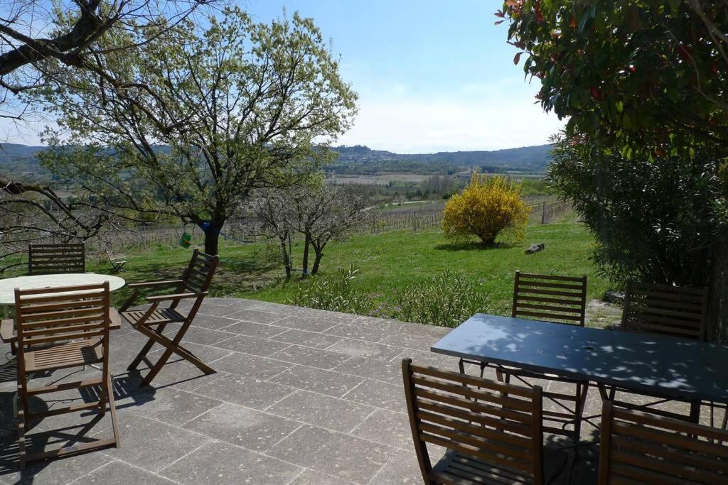 Le Tilleul Lacoste (Vaucluse) Exterior foto